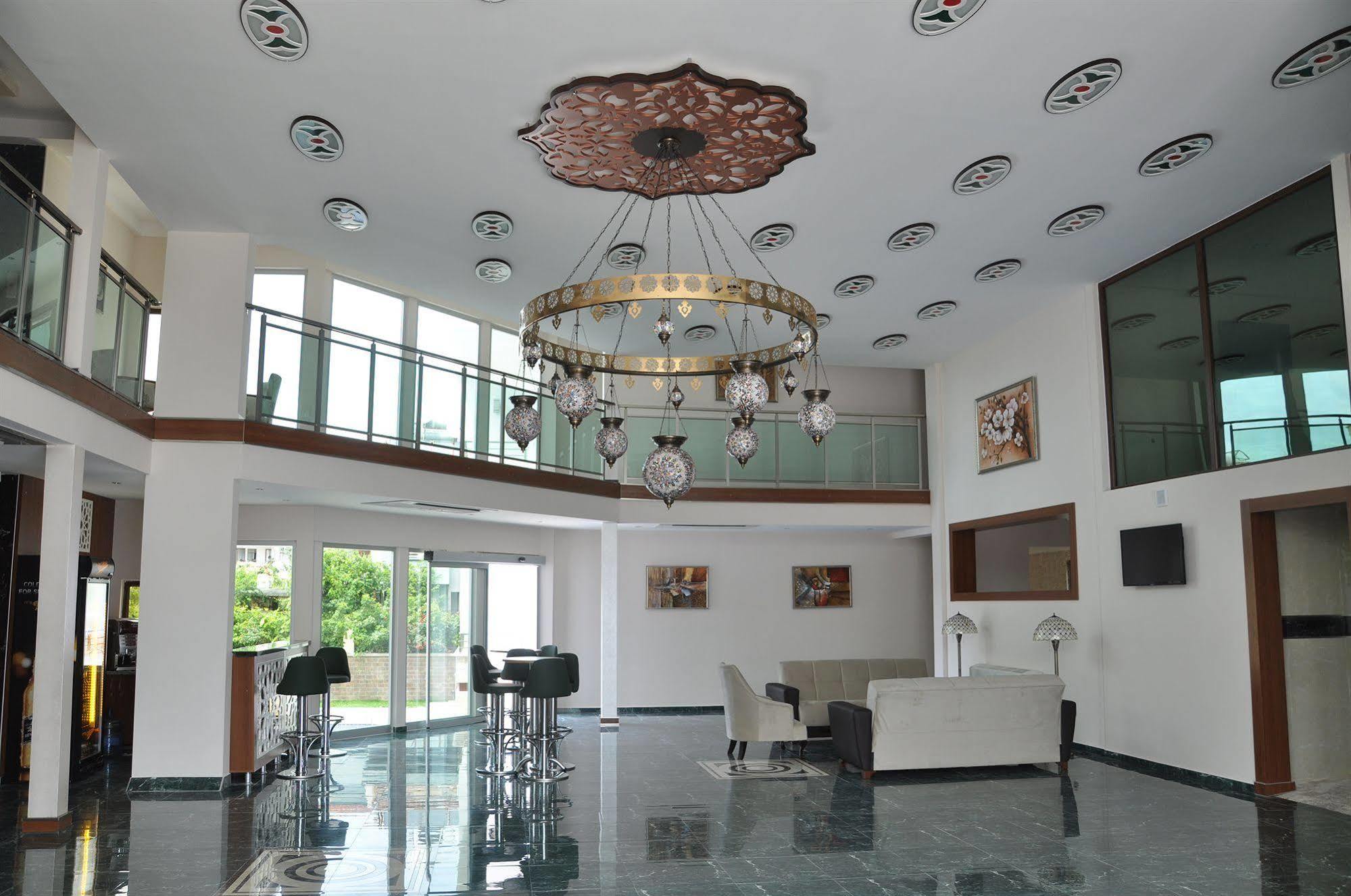 Malahit Exclusive City Hotel Фетхіє Екстер'єр фото